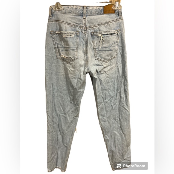 American Eagle Outfitters Distressed MOM STRAIGHT JEAN Size 00 - Picture 3 of 14